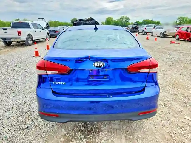 3KPFK4A77HE064787 2017 KIA FORTE-5