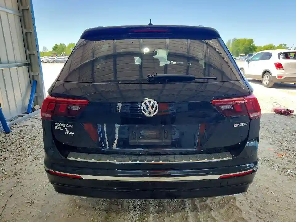 3VV4B7AXXLM072813 2020 VOLKSWAGEN TIGUAN-5