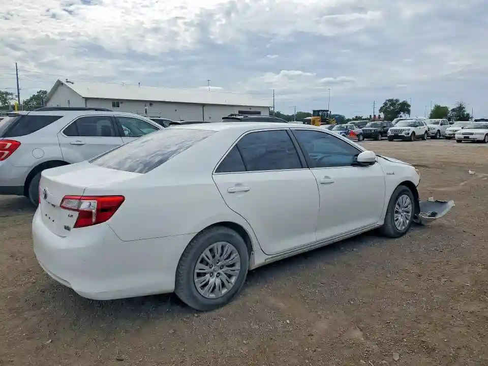 4T1BD1FK3CU026130 2012 TOYOTA CAMRY SOLA-2