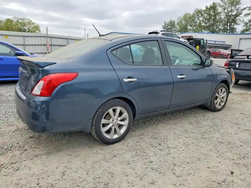 3N1CN7APXHL808554 2017 NISSAN VERSA-2