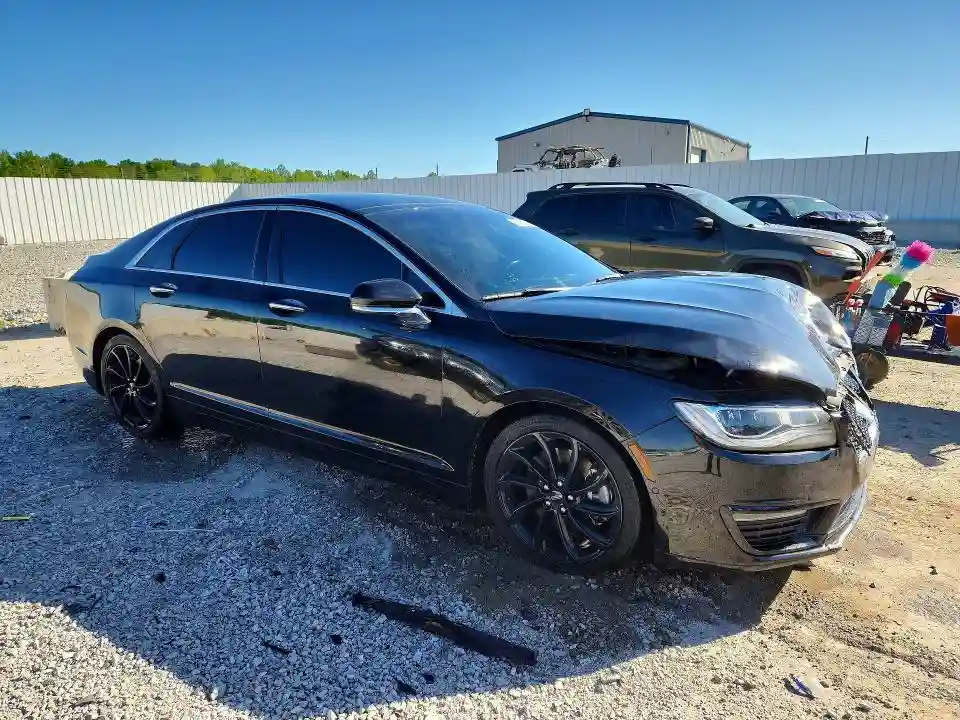 3LN6L5FC5LR619046 2020 LINCOLN MKZ-3