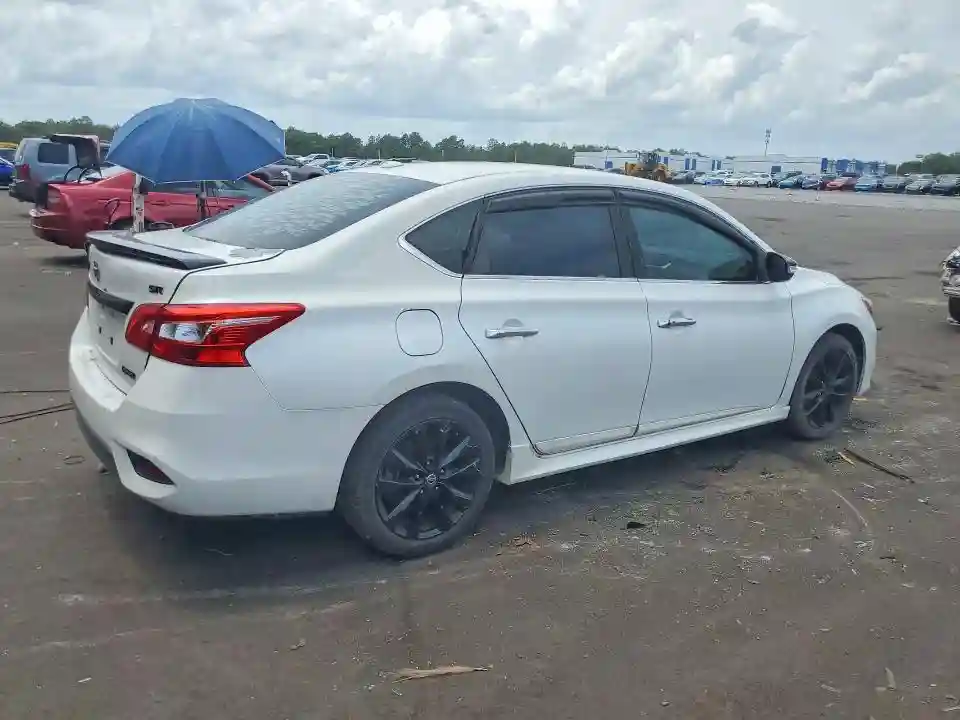 3N1AB7AP8JY253161 2018 NISSAN SENTRA-2