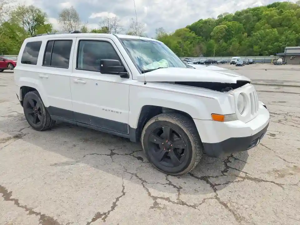 1C4NJPFA3CD719963 2012 JEEP PATRIOT-3