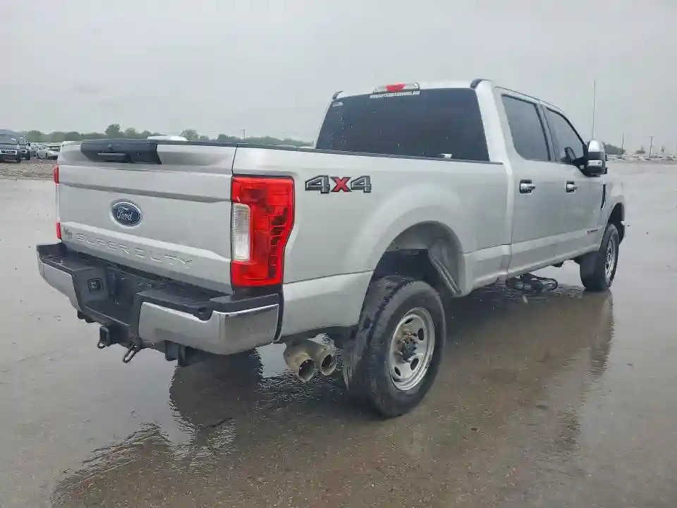 1FT7W2BT0JEB97305 2018 FORD F250-2