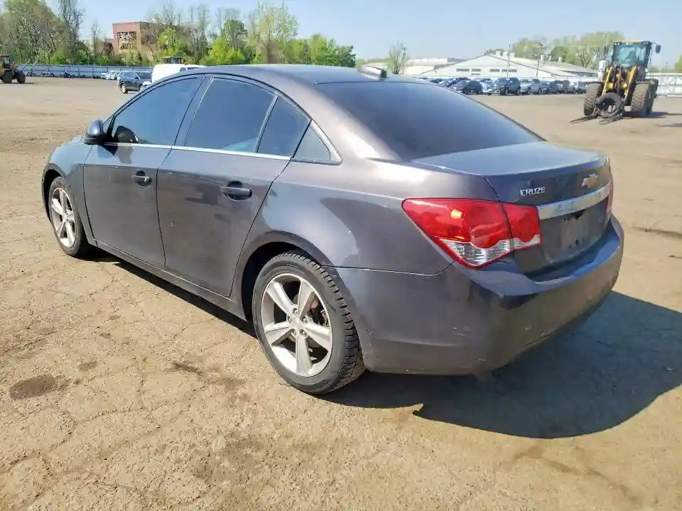 1G1PE5SBXF7142702 2015 CHEVROLET CRUZE-1