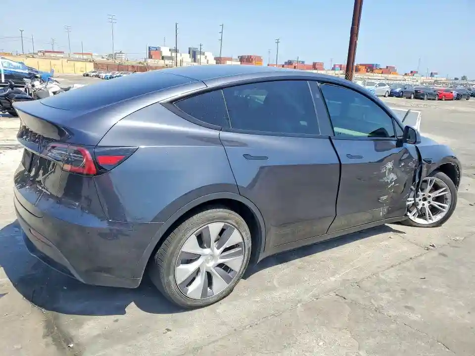 7SAYGDEE7RA238324 2024 TESLA MODEL Y-2