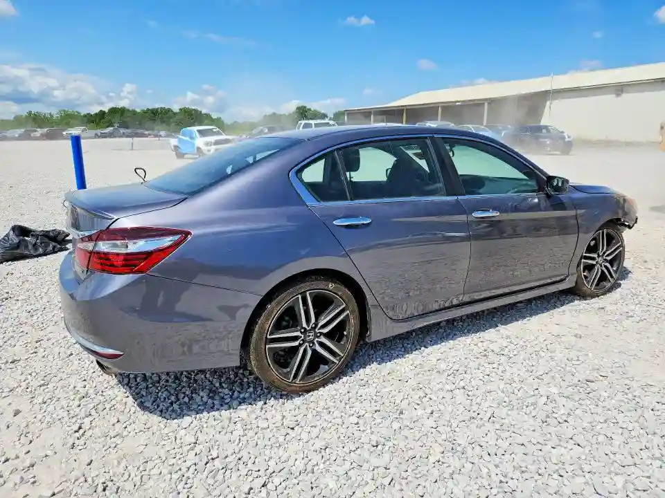 1HGCR2F57HA293758 2017 HONDA ACCORD-2