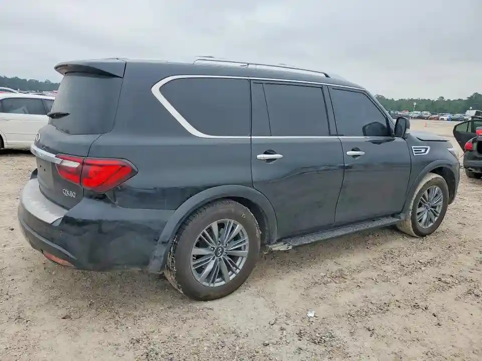 JN8AZ2AF9N9743563 2022 INFINITI QX80-2