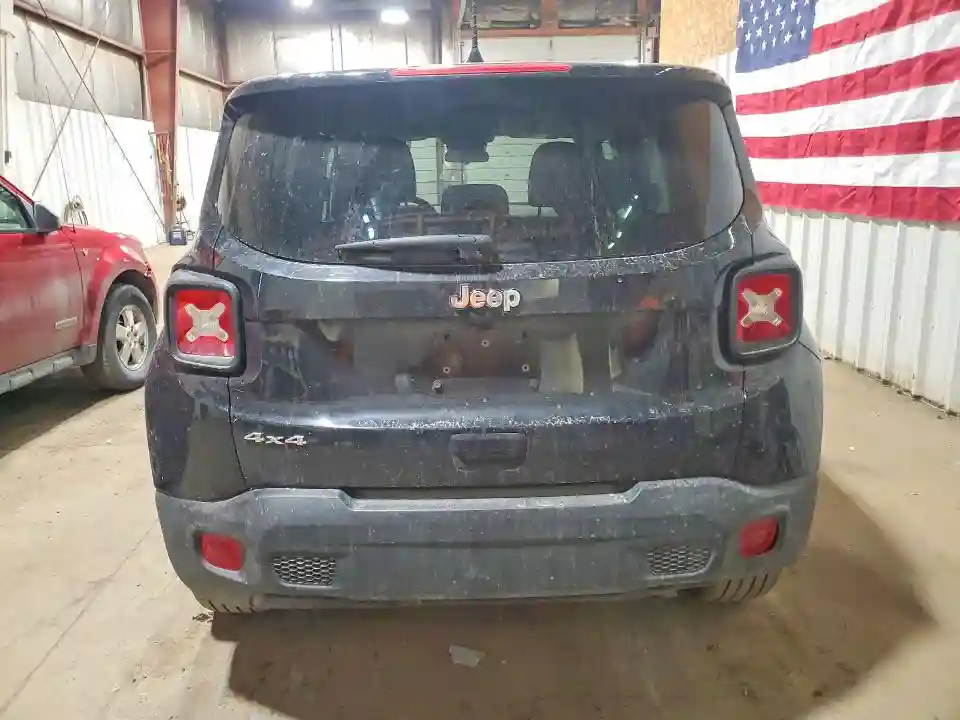 ZACNJDAB3MPN33984 2021 JEEP RENEGADE-5