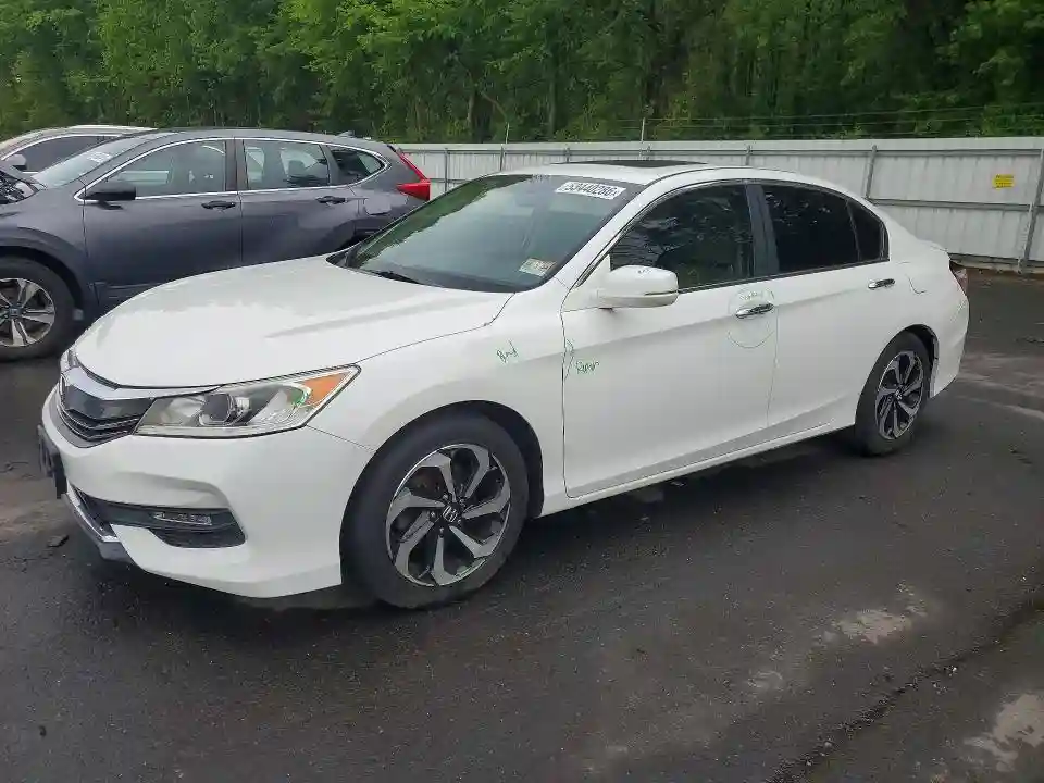 1HGCR2F7XHA167881 2017 HONDA ACCORD-0