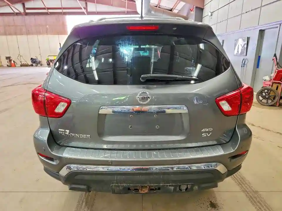 5N1DR2MM0JC607611 2018 NISSAN PATHFINDER-5