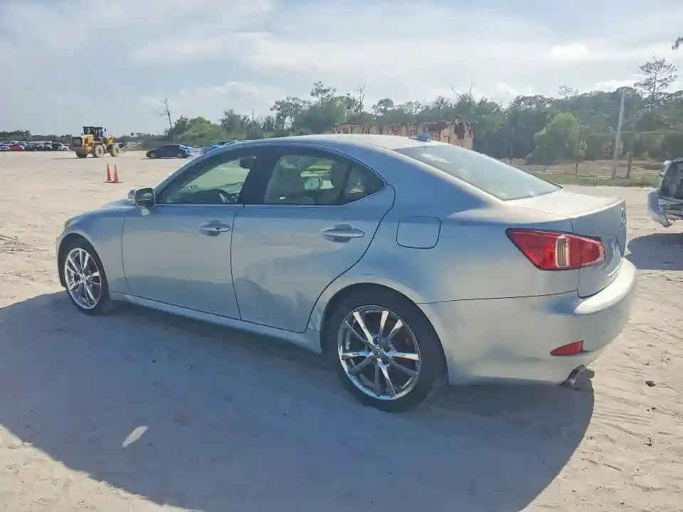 JTHBF5C26D5185339 2013 LEXUS IS-1