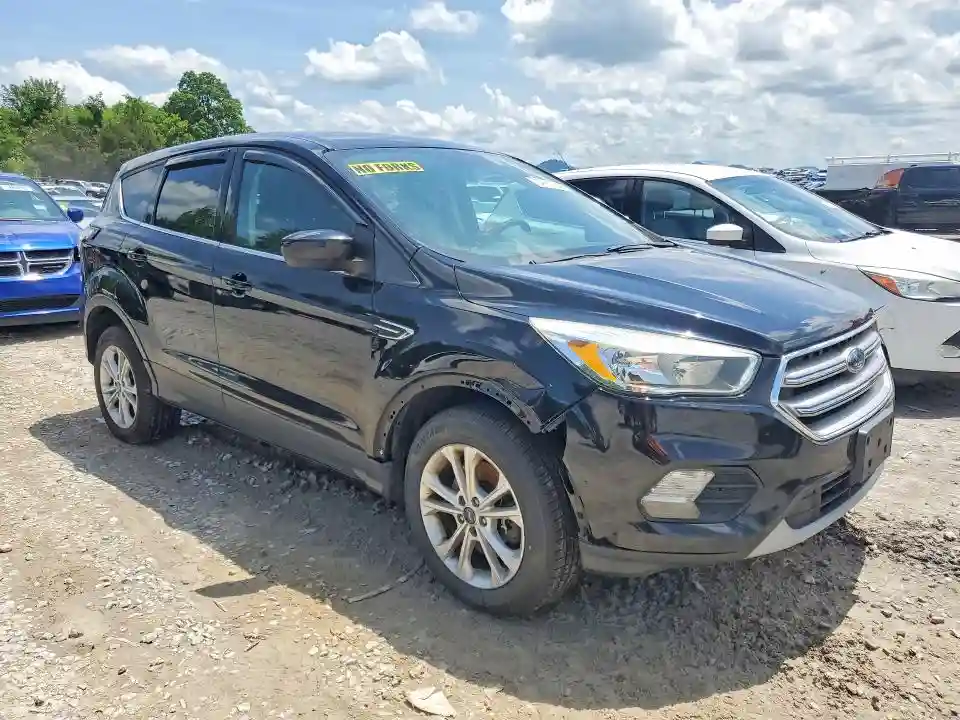 1FMCU9G92HUB76672 2017 FORD ESCAPE-3