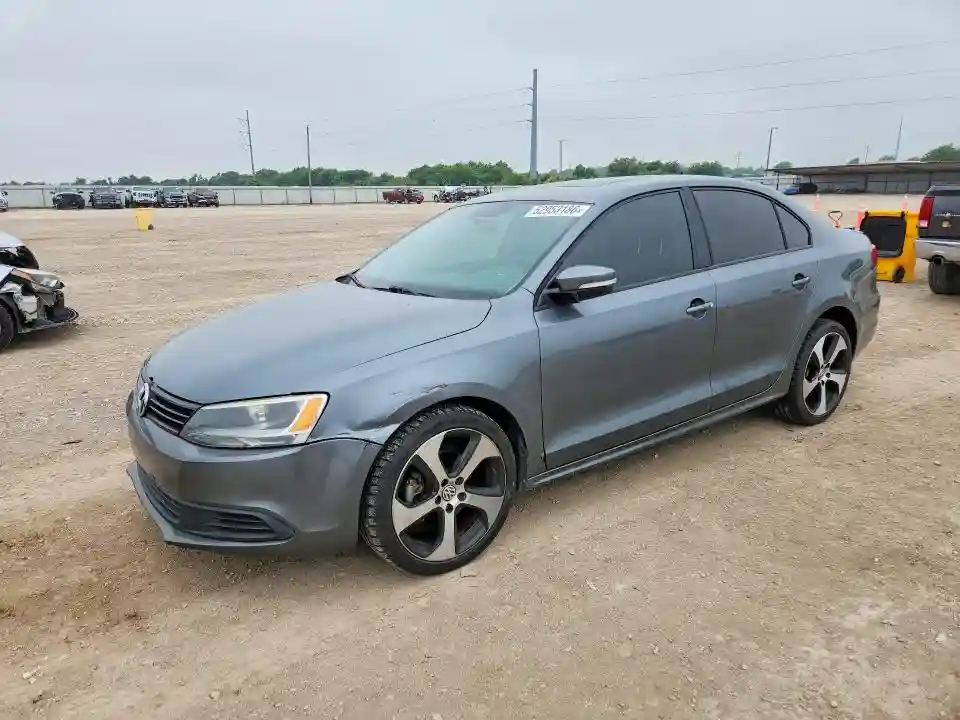 3VWLL7AJ0BM111553 2011 VOLKSWAGEN JETTA-0