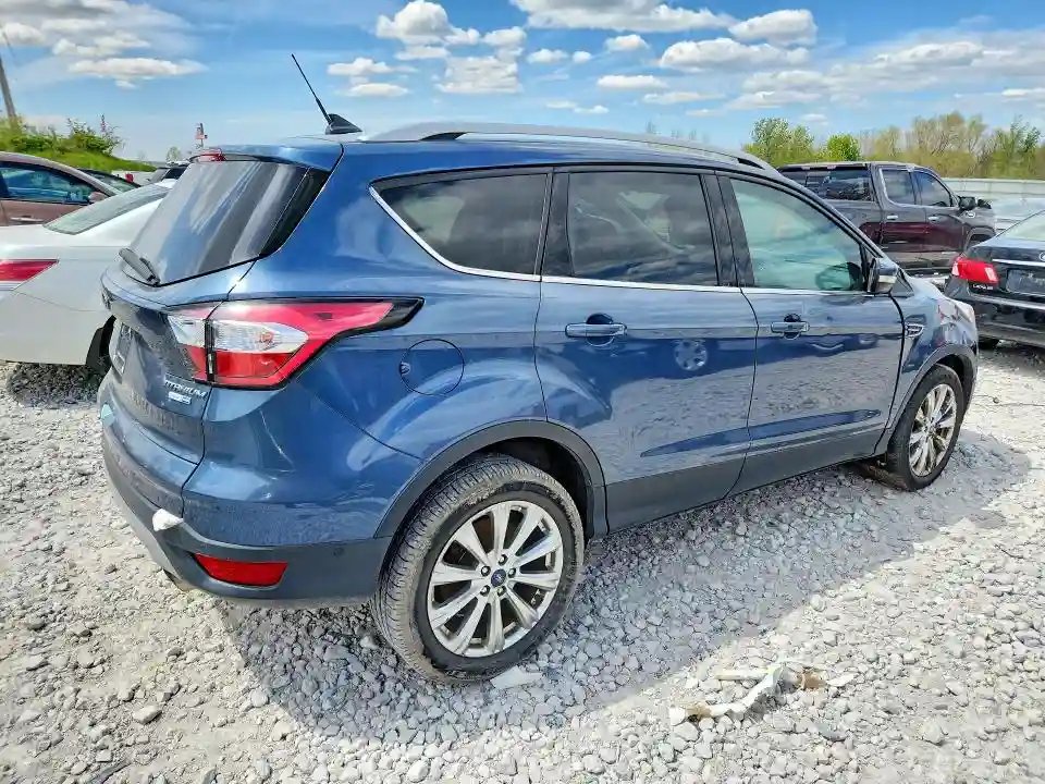 1FMCU9J90JUC79488 2018 FORD ESCAPE-2