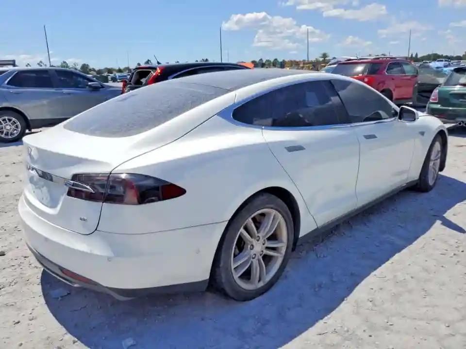 5YJSA1S13EFP65505 2014 TESLA MODEL S-2