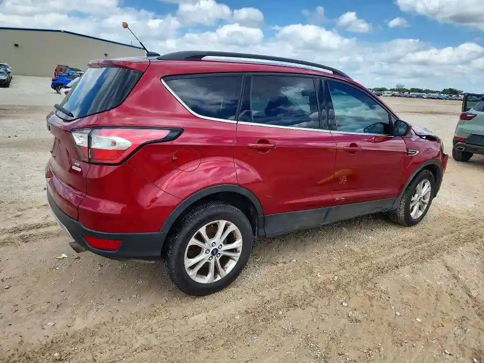 1FMCU0GD2JUD36538 2018 FORD ESCAPE-2