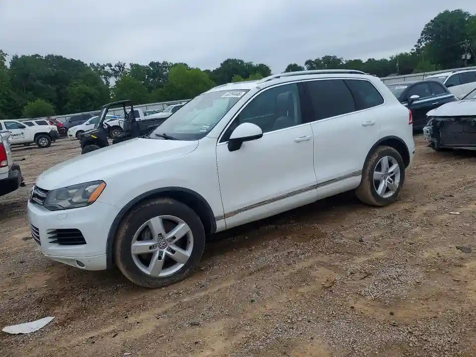 WVGEF9BP2CD007365 2012 VOLKSWAGEN TOUAREG-0