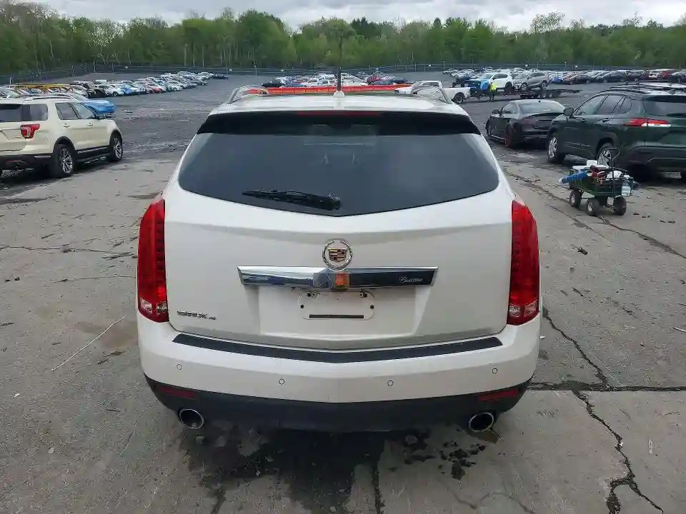 3GYFNDEY0AS524058 2010 CADILLAC SRX-5