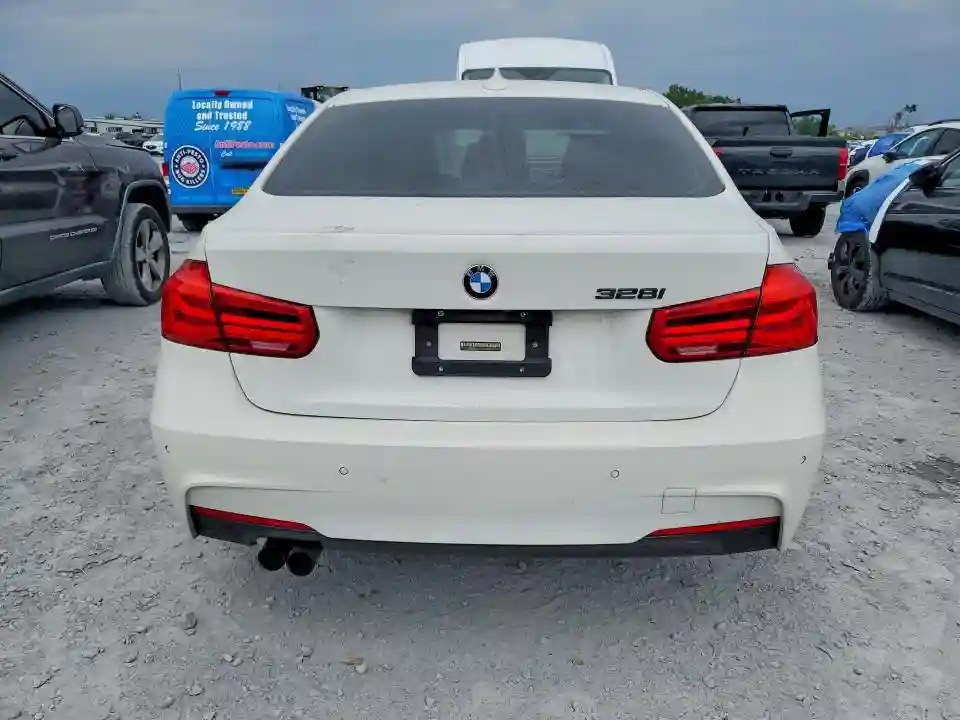 WBA8E3G59GNU03217 2016 BMW 3 SERIES-5