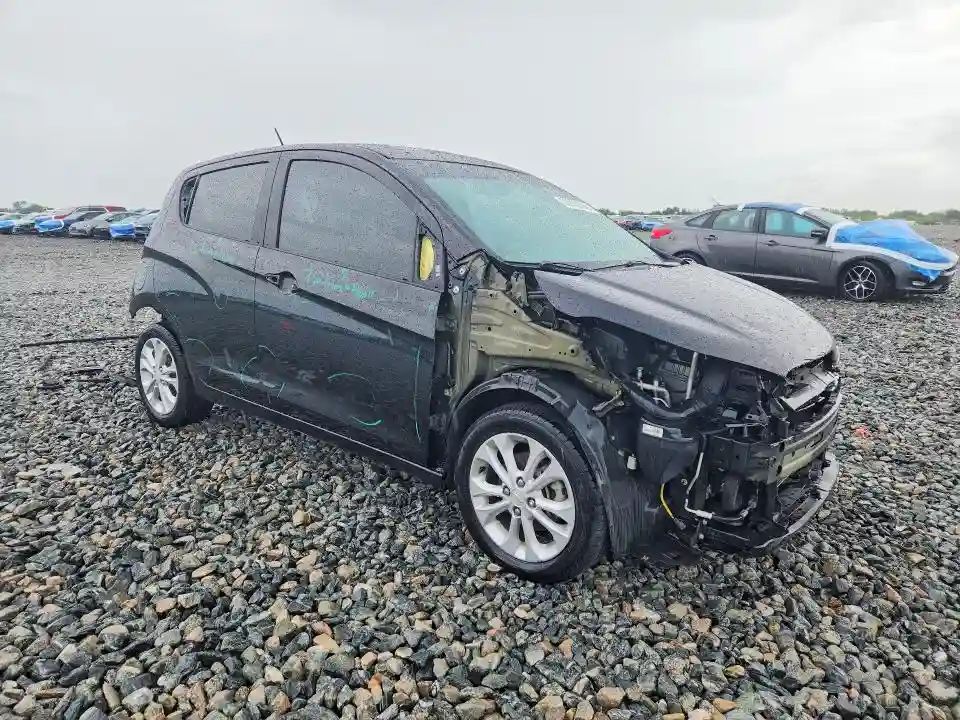 KL8CD6SA5LC417846 2020 CHEVROLET SPARK-3