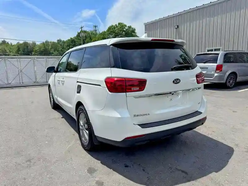 KNDMB5C18K6525496 2019 KIA SEDONA-1