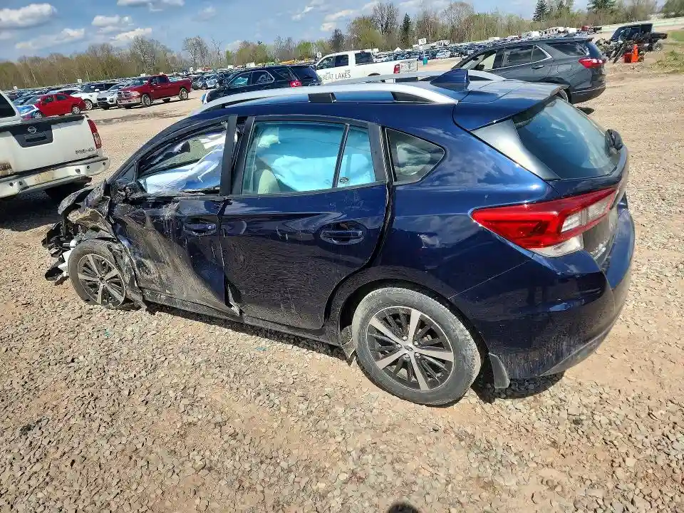4S3GTAV63L3717715 2020 SUBARU IMPREZA-1