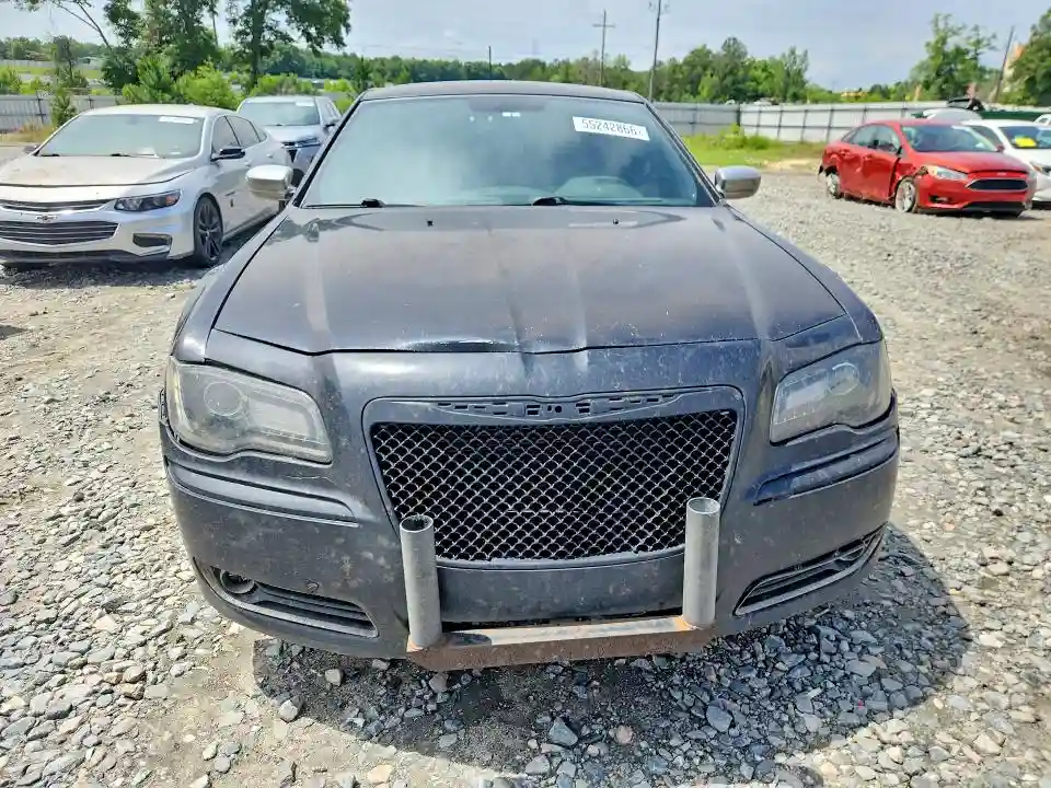 2C3CA5CG0BH538457 2011 CHRYSLER 300-4