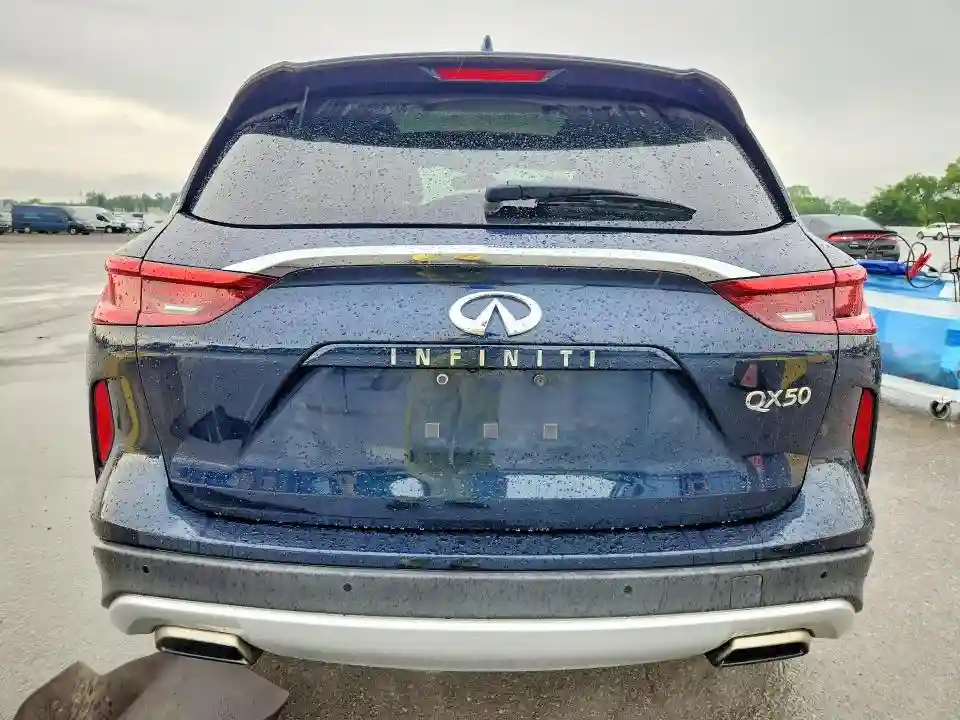 3PCAJ5M10KF145240 2019 INFINITI QX50-5