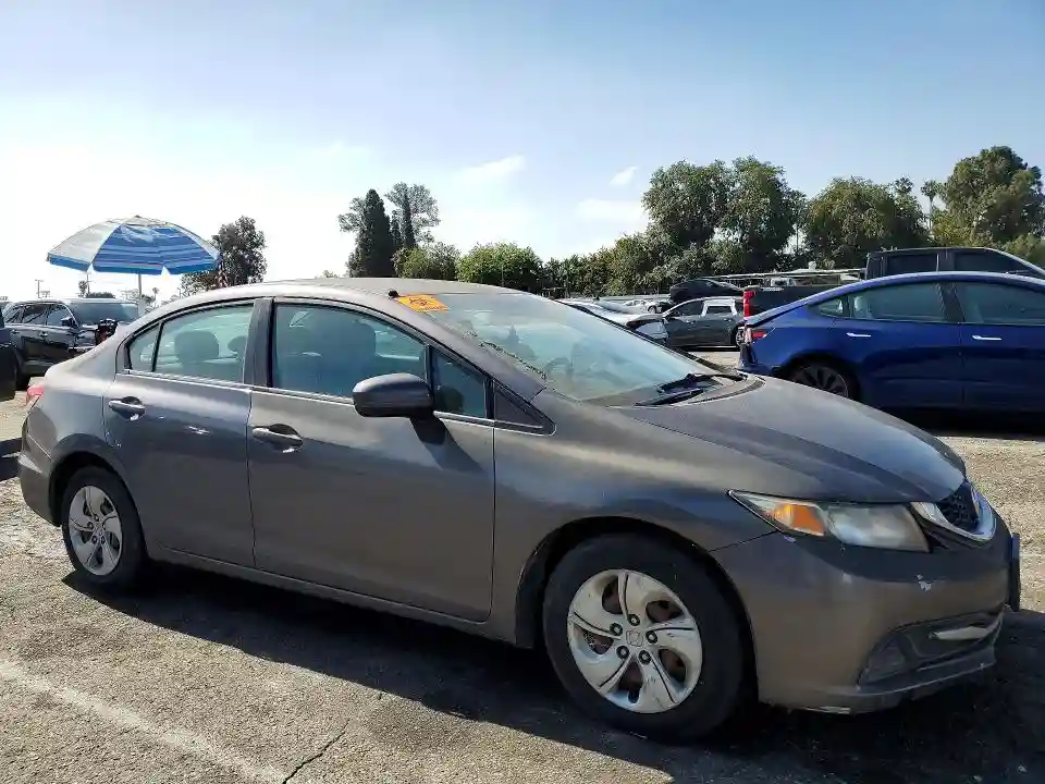 2HGFB2F5XFH565090 2015 HONDA CIVIC-3