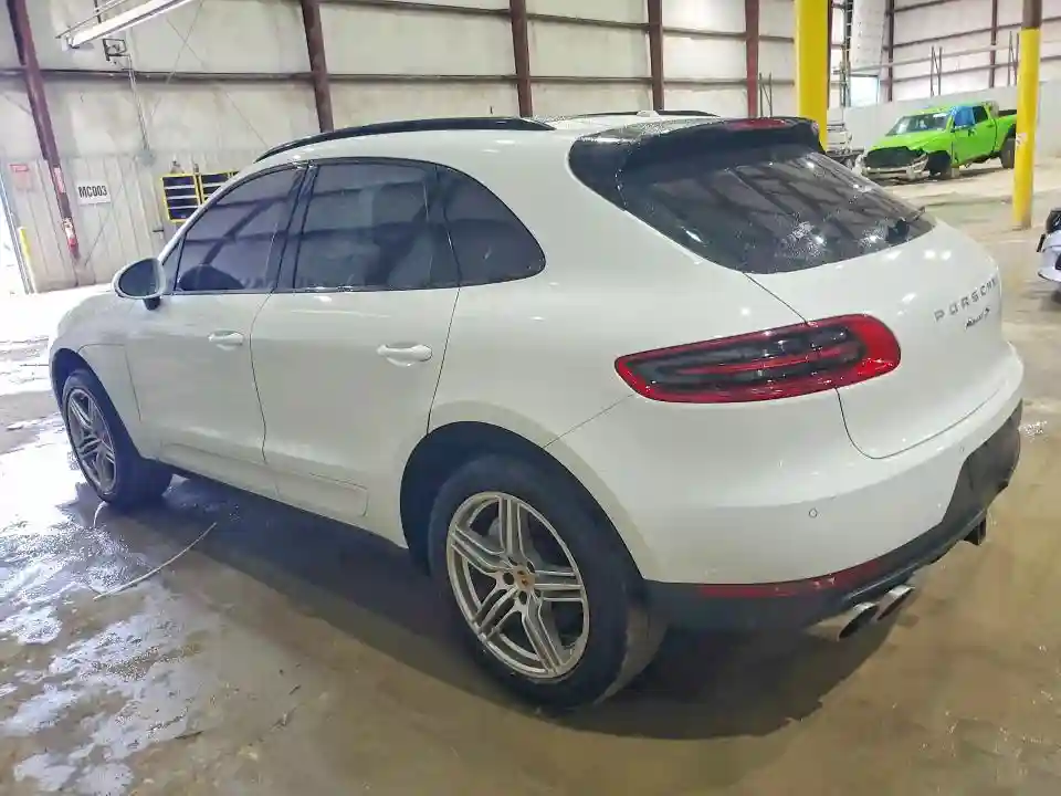 WP1AB2A56GLB45166 2016 PORSCHE MACAN-1