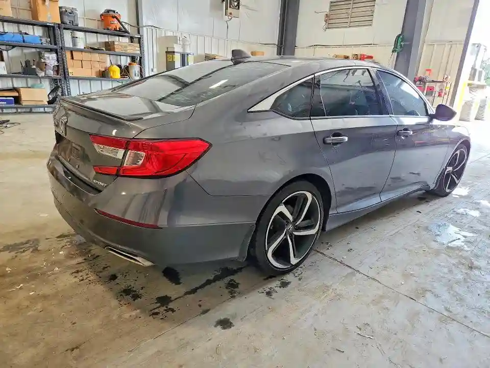 1HGCV1F31KA135895 2019 HONDA ACCORD-2