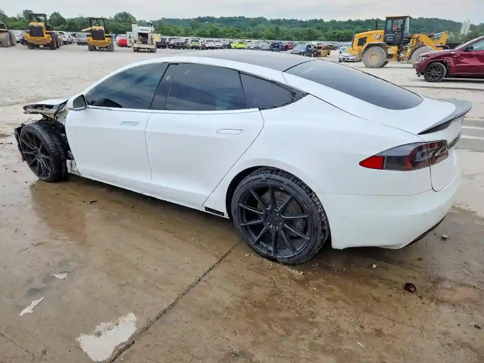 5YJSA1E29KF340659 2019 TESLA MODEL S-1