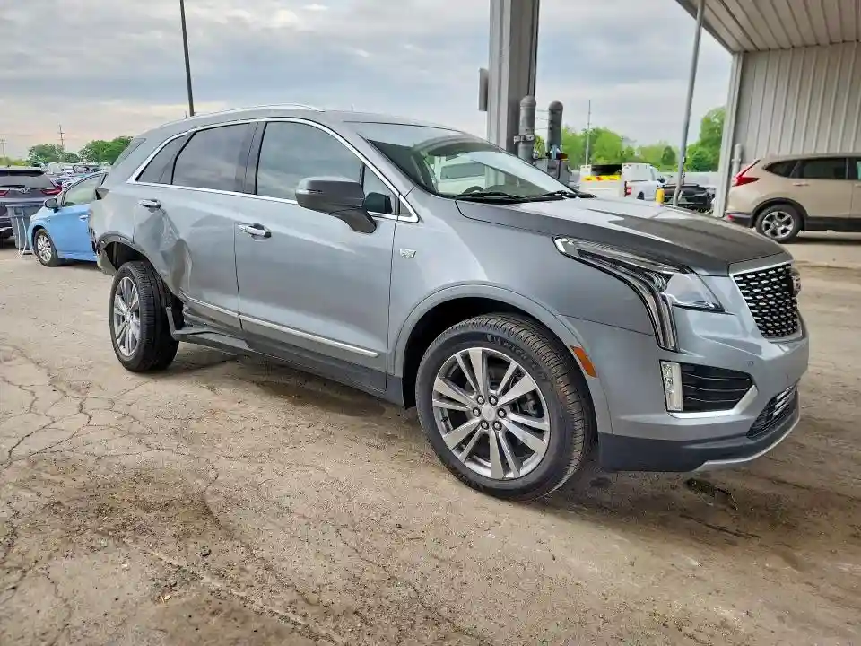1GYKNDRS7RZ708464 2024 CADILLAC XT5-3