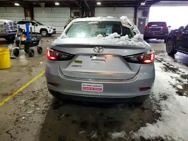 3MYDLBYV9KY503380 2019 TOYOTA YARIS-5