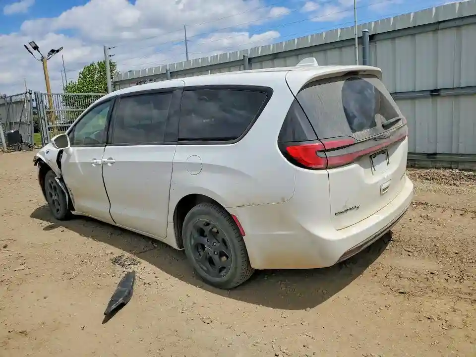 2C4RC1L75NR216212 2022 CHRYSLER PACIFICA-1