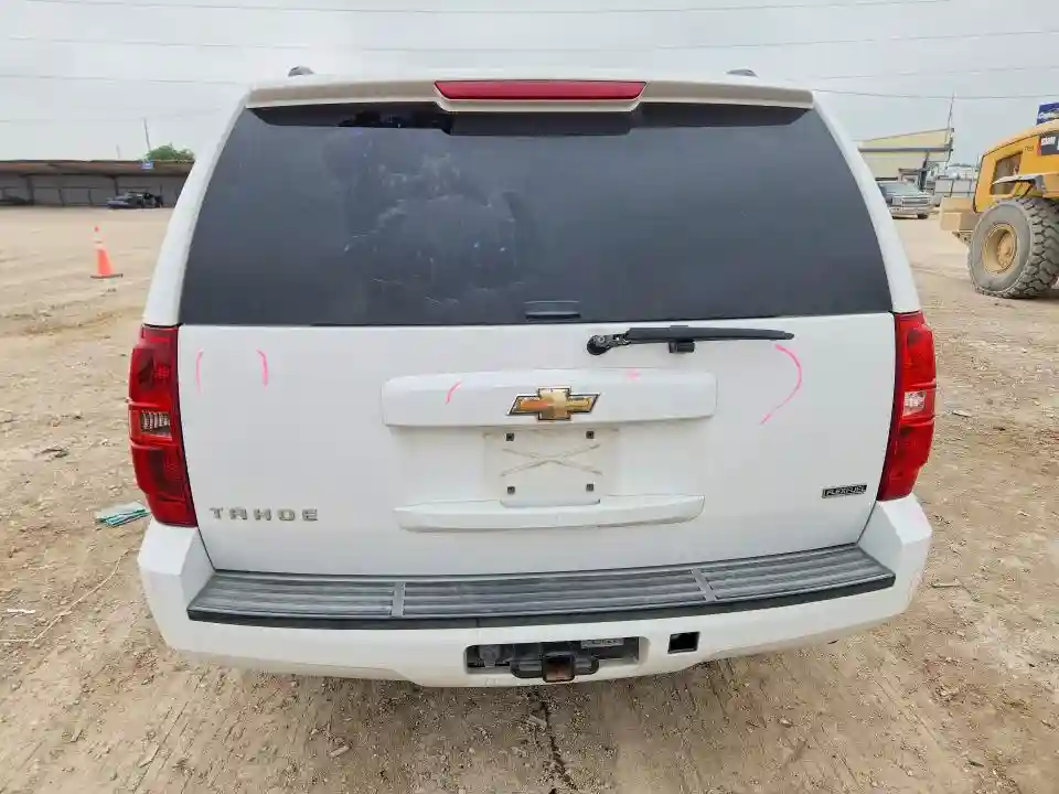 1GNUCAE03AR253129 2010 CHEVROLET TAHOE-5