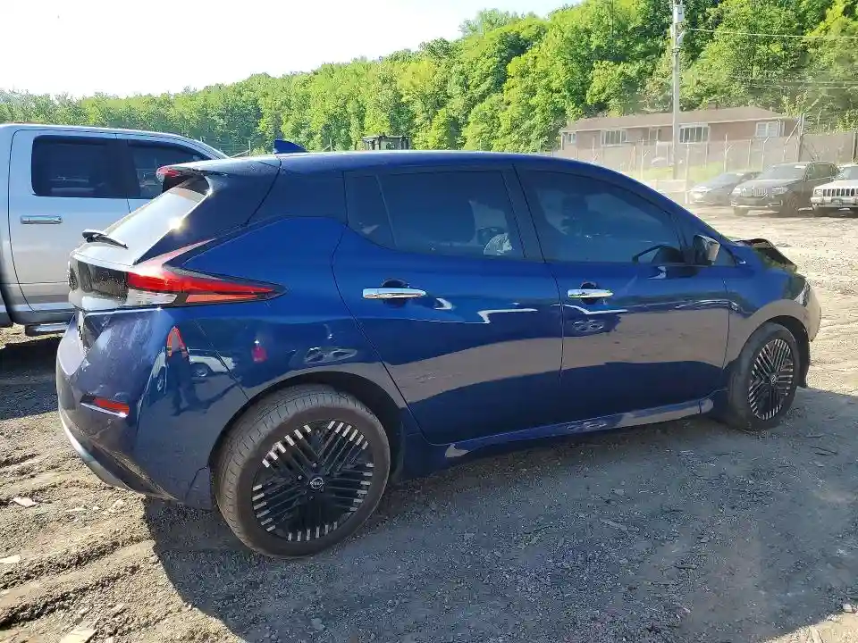 1N4CZ1CV9PC550117 2023 NISSAN LEAF-2