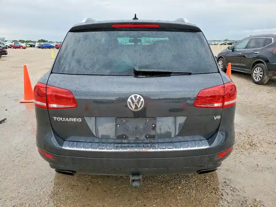 WVGEF9BP9DD006165 2013 VOLKSWAGEN TOUAREG-5