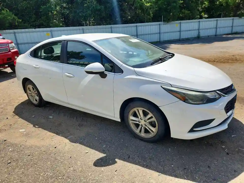 1G1BE5SMXH7138731 2017 CHEVROLET CRUZE-3