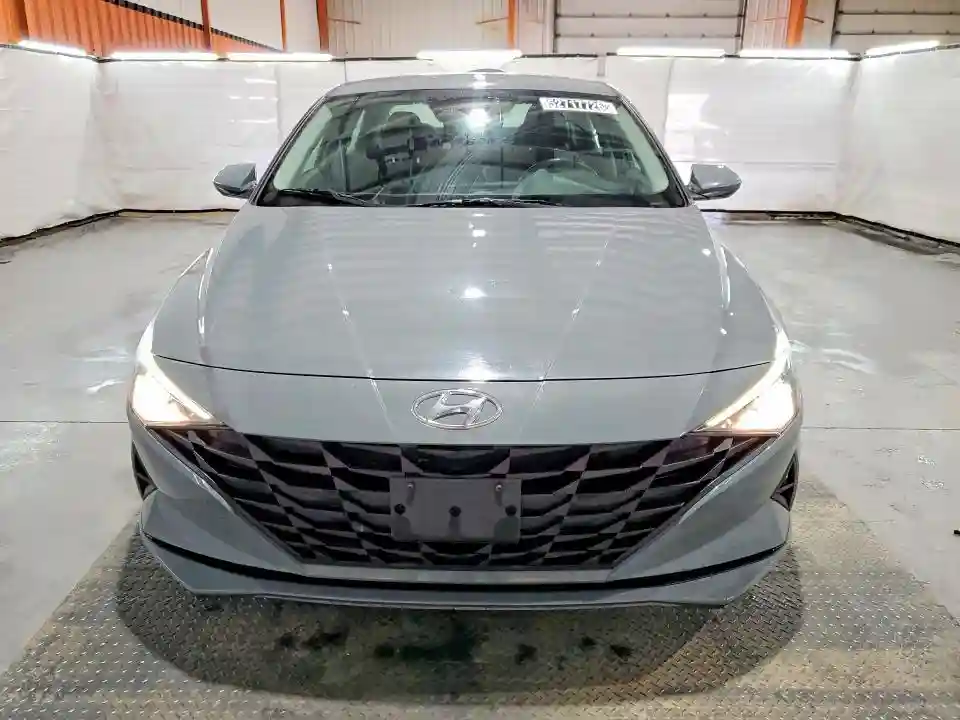 KMHLM4AG9MU167228 2021 HYUNDAI ELANTRA-4
