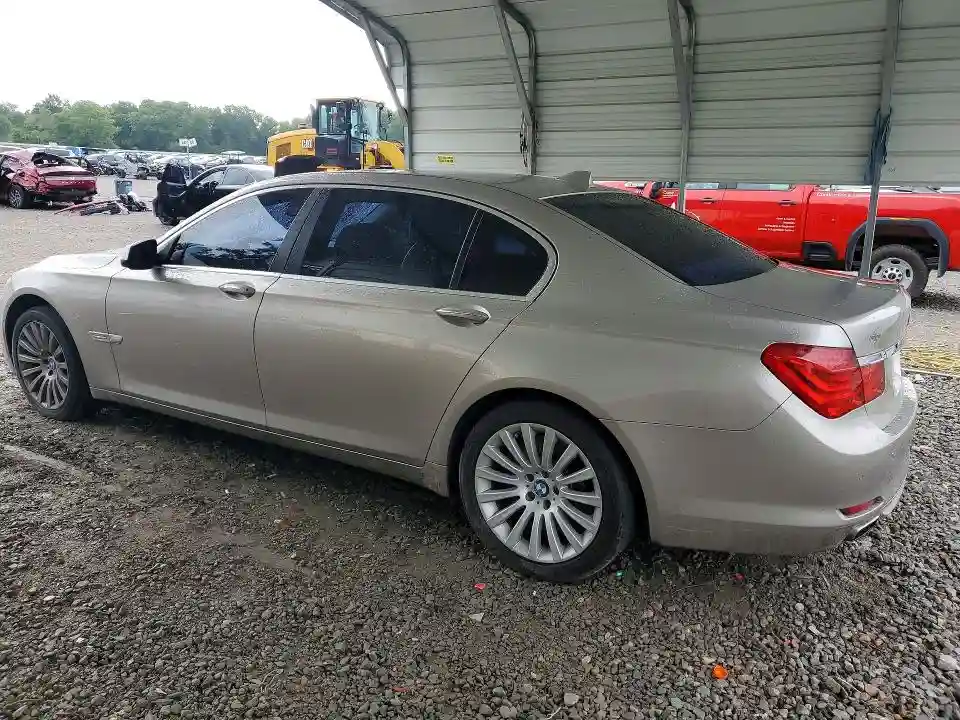 WBAKB8C52ACY63260 2010 BMW 7 SERIES-1