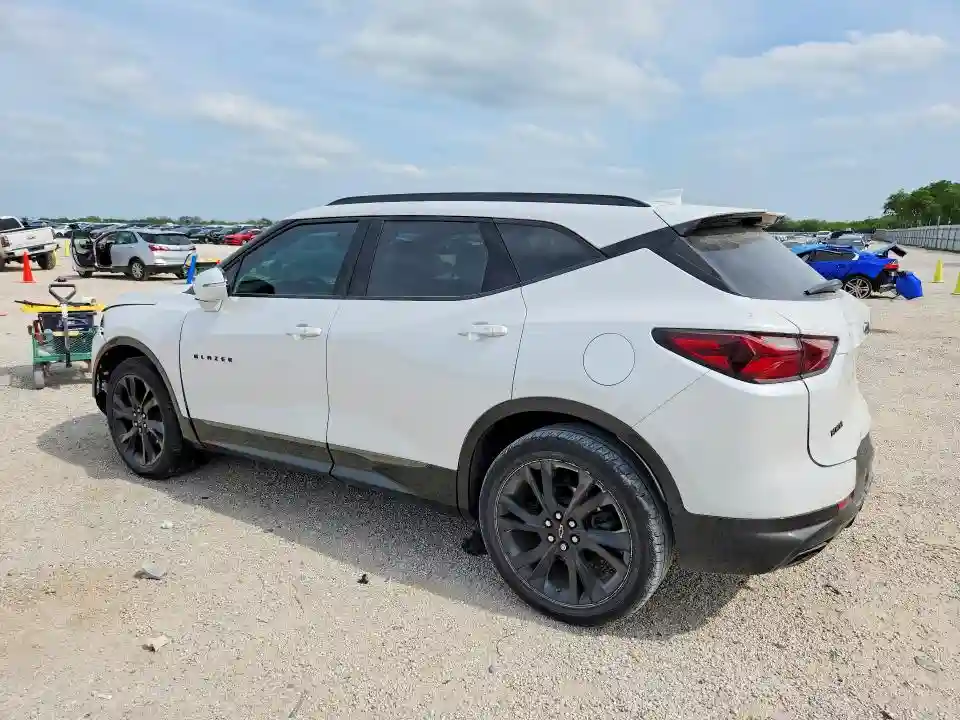 3GNKBERSXMS580996 2021 CHEVROLET BLAZER-1