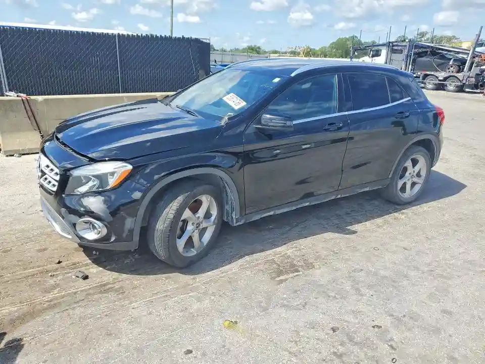 WDCTG4GB0JJ439146 2018 MERCEDES-BENZ GLA-CLASS-0