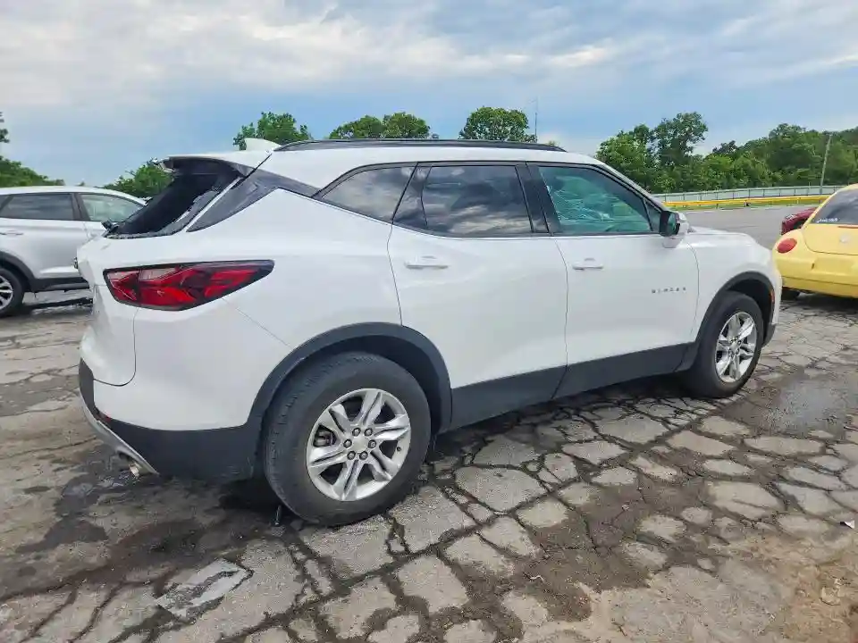 3GNKBCRS6MS509797 2021 CHEVROLET BLAZER-2