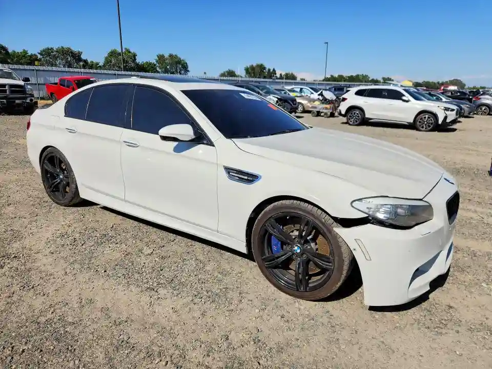 WBSFV9C58DC773304 2013 BMW M5-3
