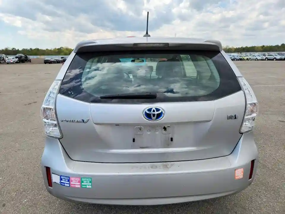 JTDZN3EU3C3042753 2012 TOYOTA PRIUS-5