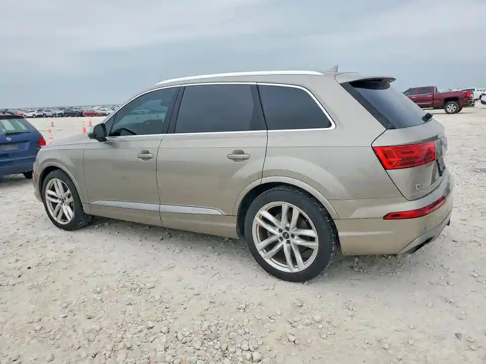 WA1VAAF77HD023125 2017 AUDI Q7-1