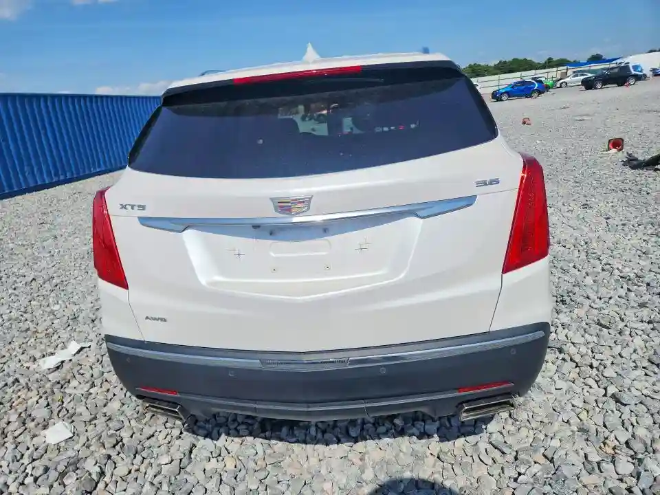 1GYKNDRS8KZ156110 2019 CADILLAC XT5-5