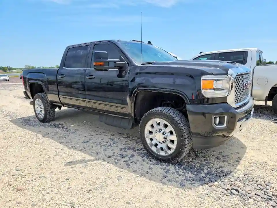 1GT12UEY9JF154810 2018 GMC SIERRA-3